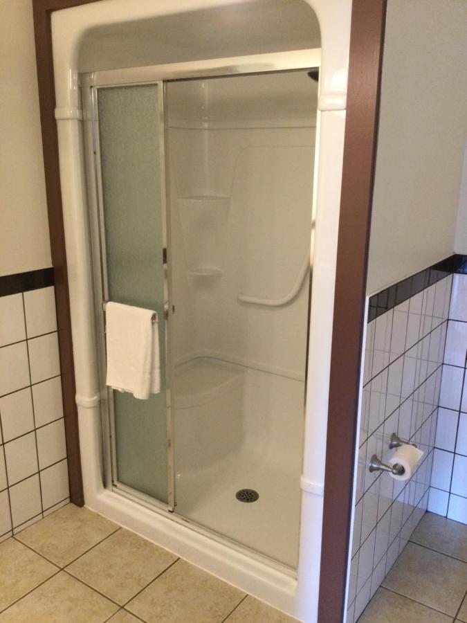 שרלוט טאון Water Suites מראה חיצוני תמונה